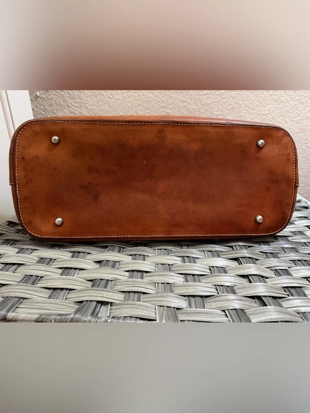 Vintage Dooney & Bourke Brown Alto Leather Zip Zip Dome Satchel Cognac